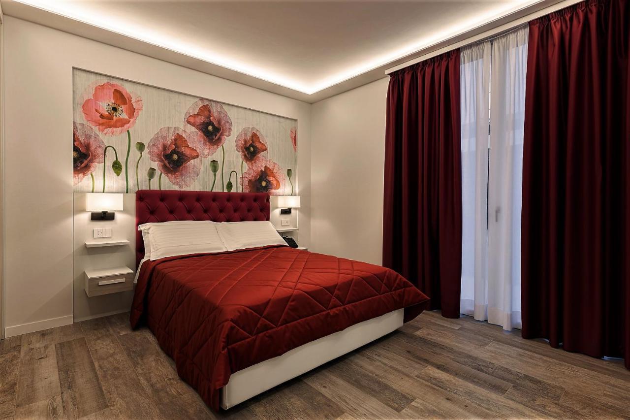 Petit Hotel Прато Экстерьер фото