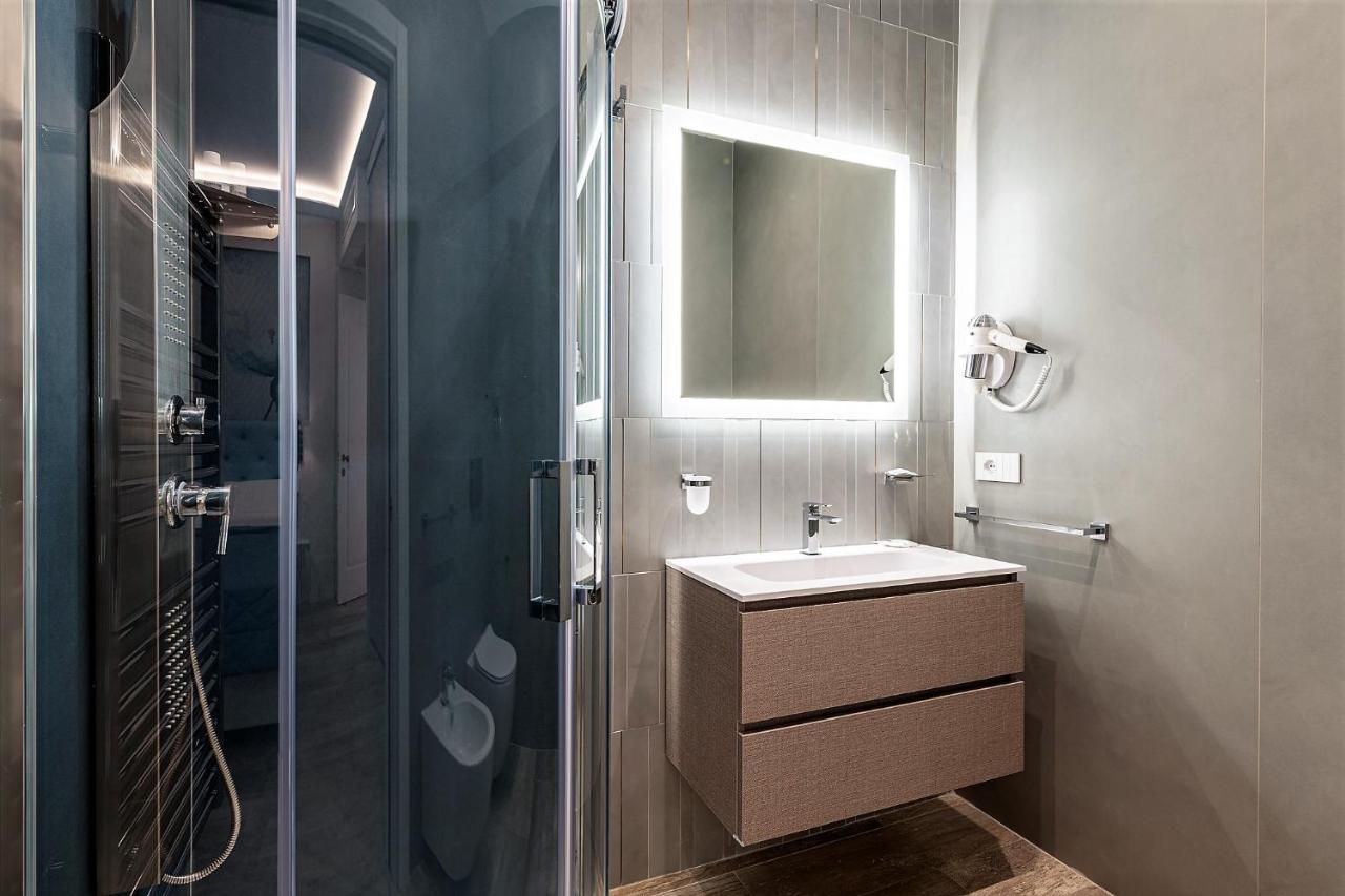 Petit Hotel Прато Экстерьер фото