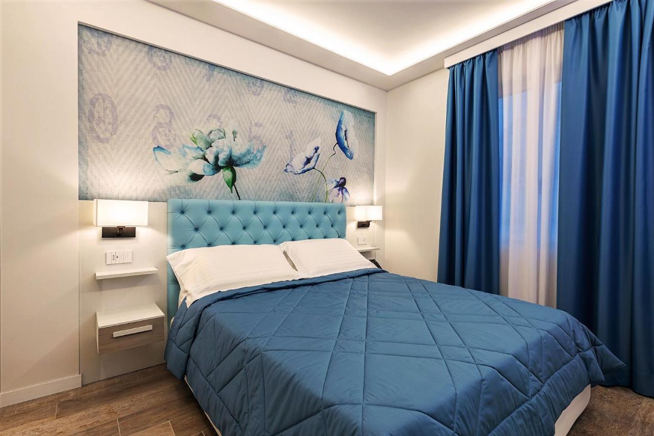 Petit Hotel Прато Экстерьер фото