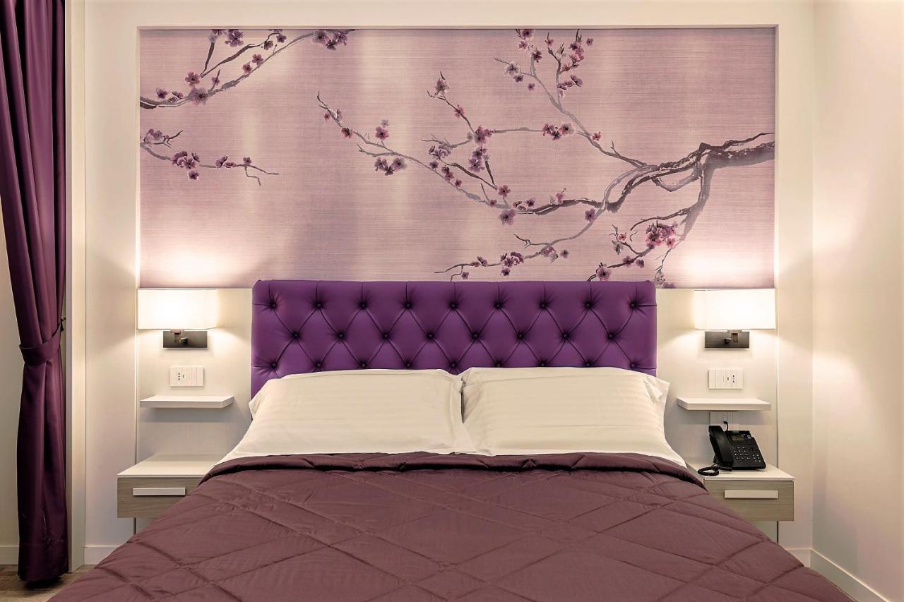 Petit Hotel Прато Экстерьер фото